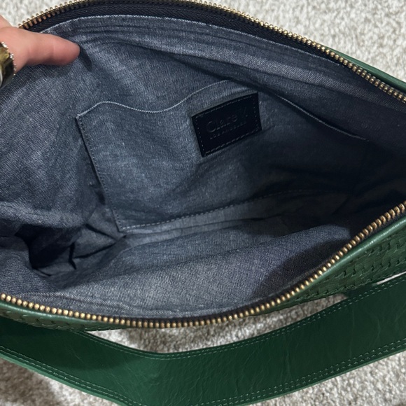 Clare V Moyen Messenger - Picture 6 of 6